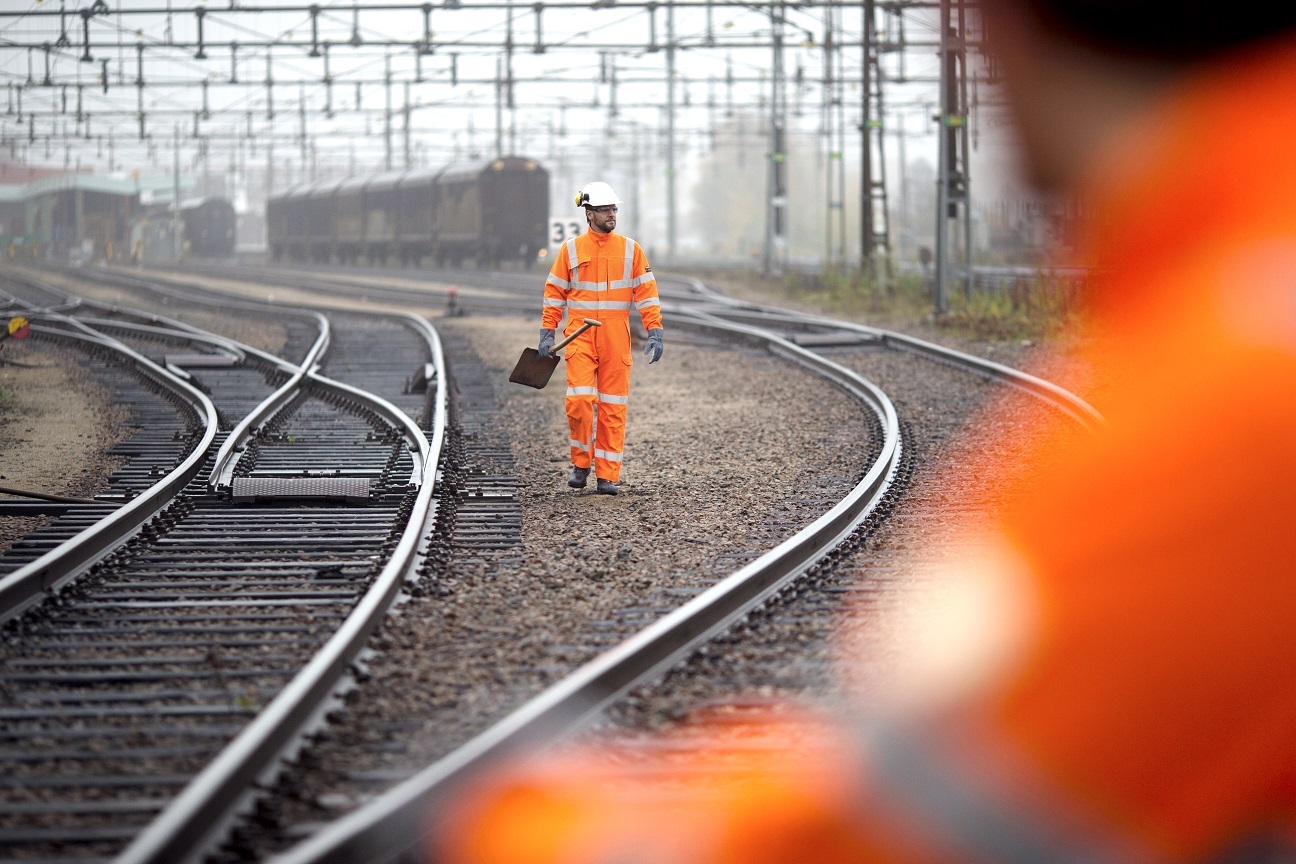 Edge_61118250_railway